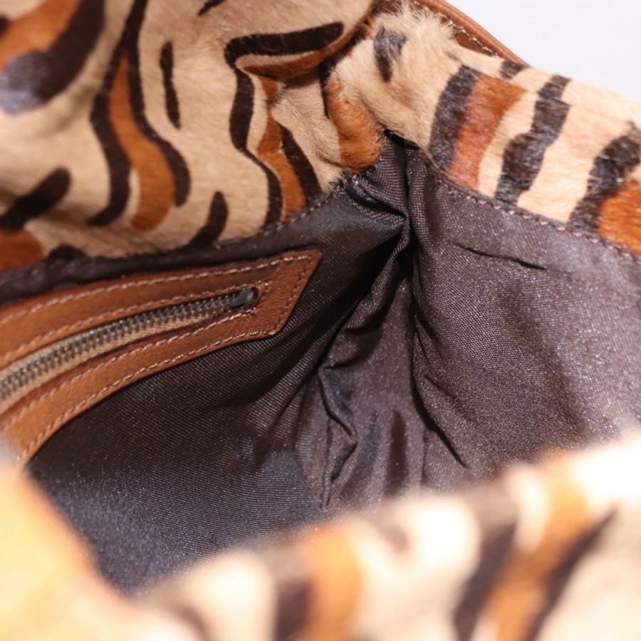 【日本直送】FENDI 豹紋 Mamma Baguette 手袋,Harako 皮革,米色/銀色,正品 am12111SM-22
