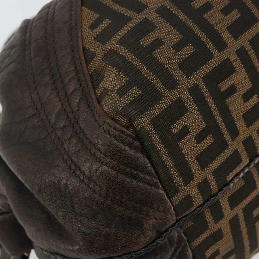 【日本直送】FENDI Zucca帆布間諜包肩包棕色黑色正品 185160V-15