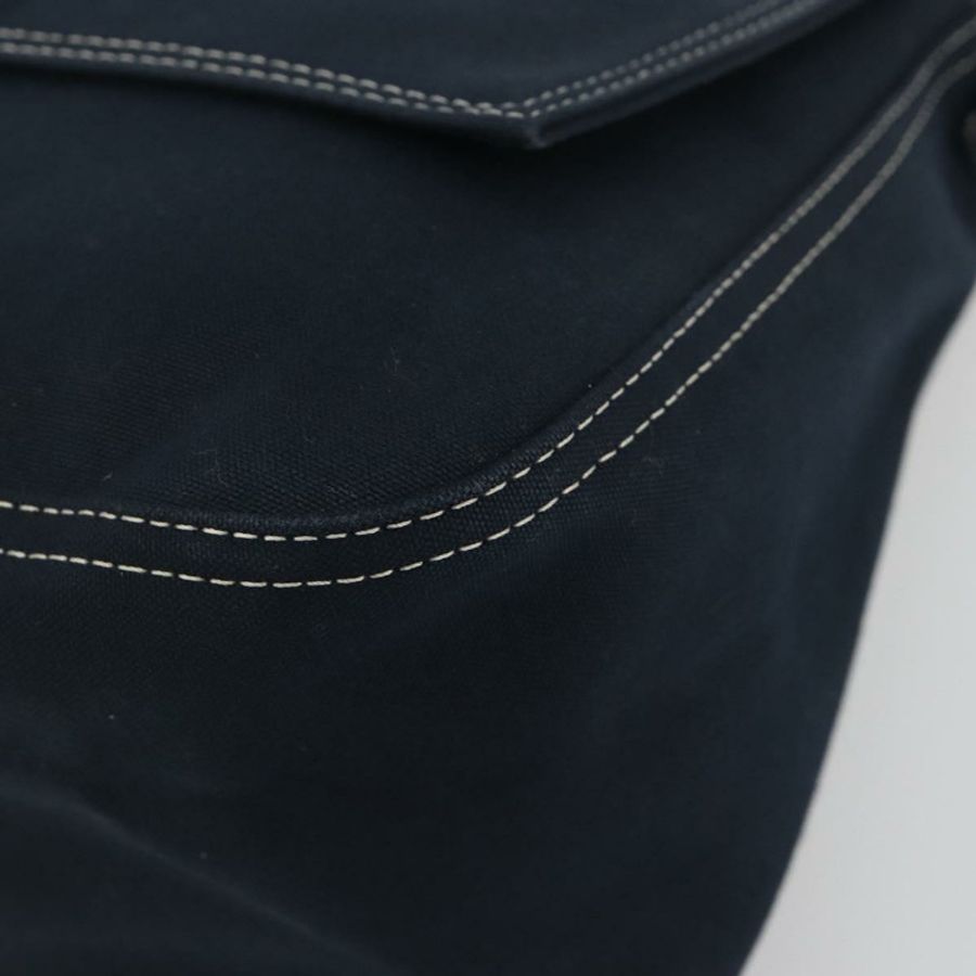 【日本直送】FENDI Mamma Baguette 肩背包 帆布 海軍藍 銀色 正品 192731SV-13
