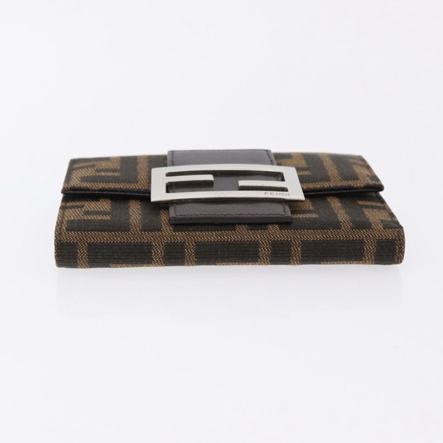 【日本直送】FENDI Zucca 帆布 Mamma Baguette 皮夾黑棕色正品 193019V-5