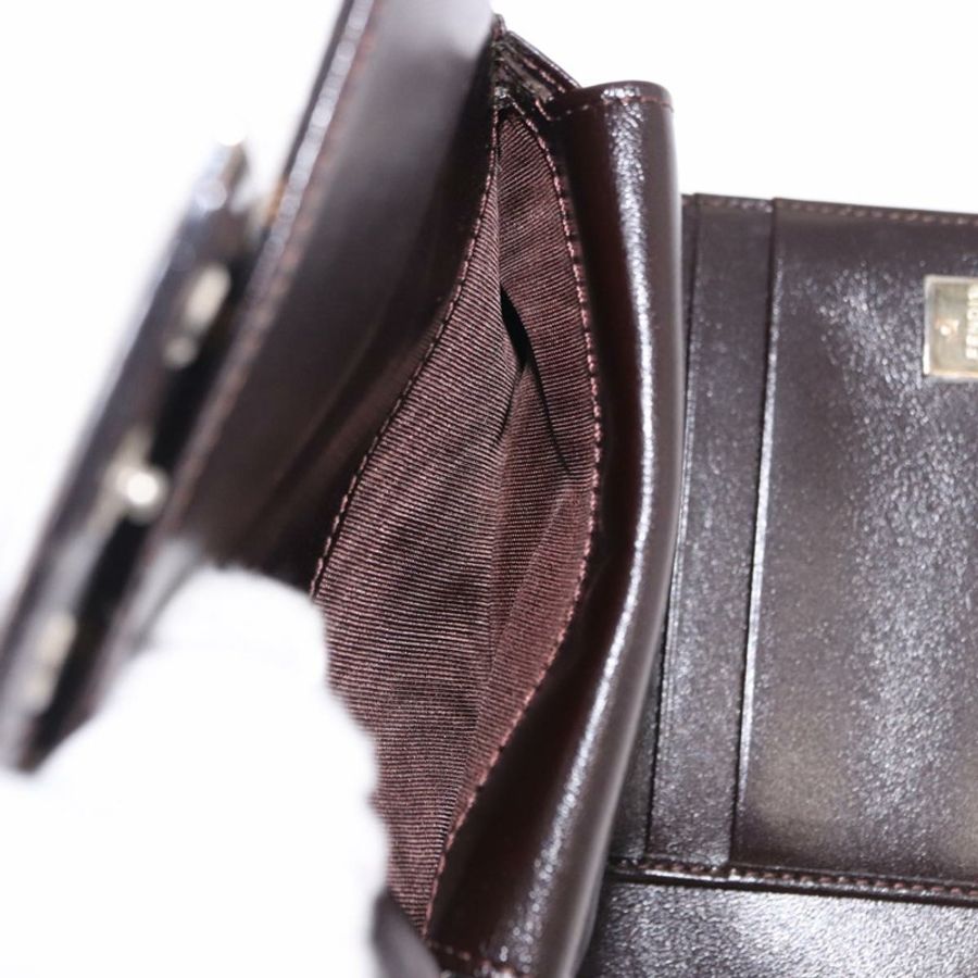 【日本直送】FENDI Zucca 帆布 Mamma Baguette 皮夾黑棕色正品 193019V-17