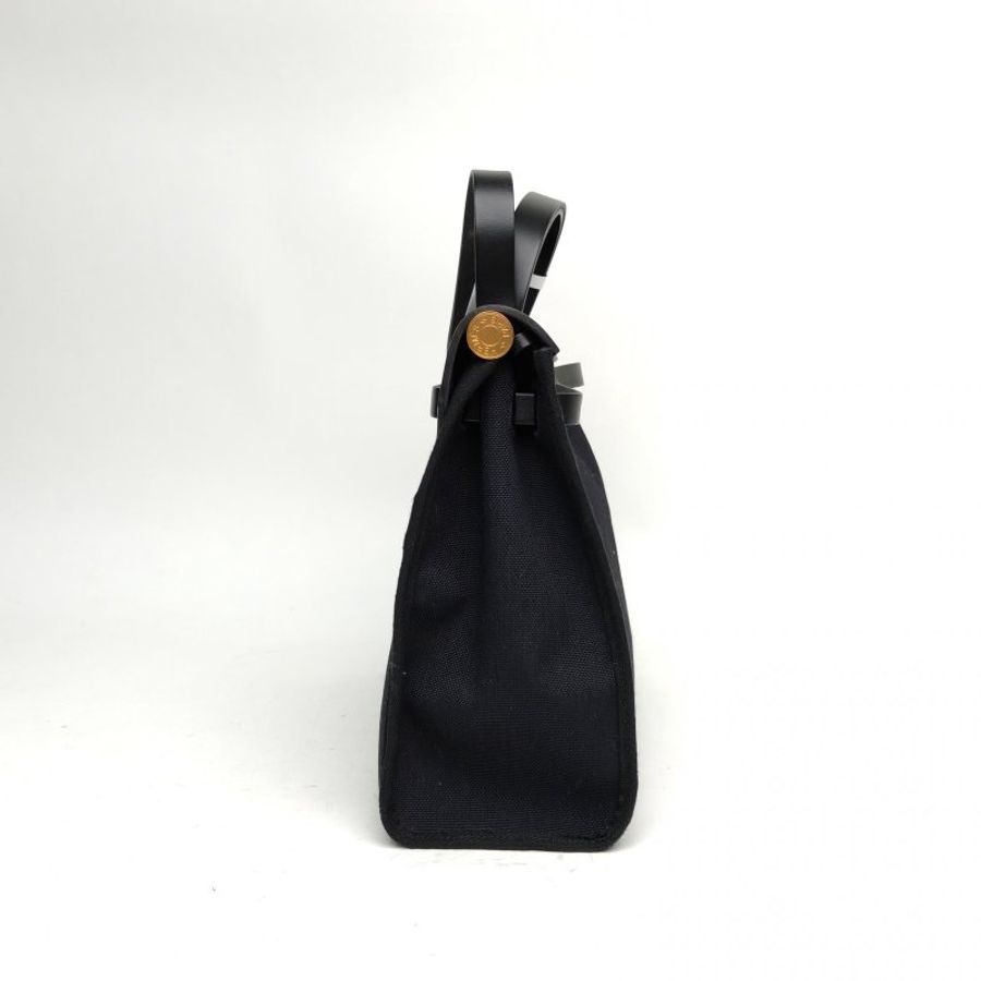 HERMES Herbag31黑色帆布/牛皮U刻金扣肩背包-3