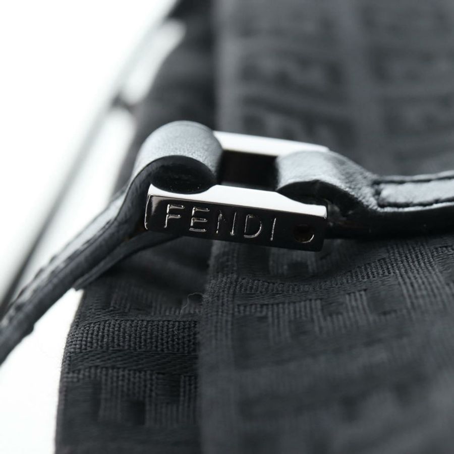 【日本直送】FENDI Zucchino帆布手提包 黑色 銀色 正品 am12126V-8