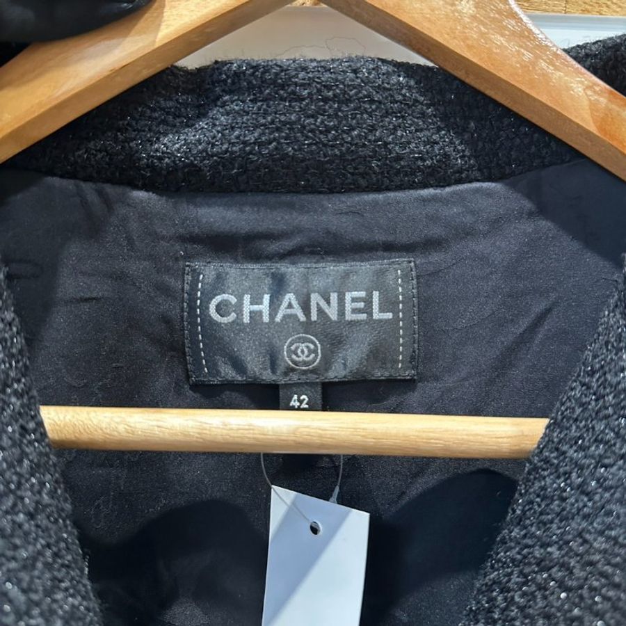 【美收精品】CHANEL 黑色毛呢外套 C-665【隔月月中將轉賣至日本 上架期限30天】-4