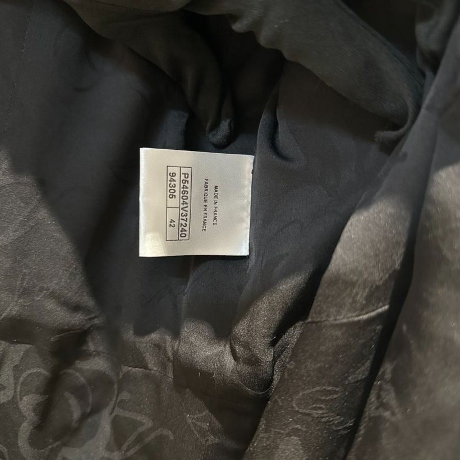 【美收精品】CHANEL 黑色毛呢外套 C-665【隔月月中將轉賣至日本 上架期限30天】-6