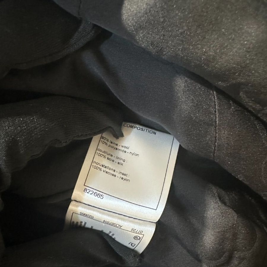 【美收精品】CHANEL 黑色毛呢外套 C-665【隔月月中將轉賣至日本 上架期限30天】-7