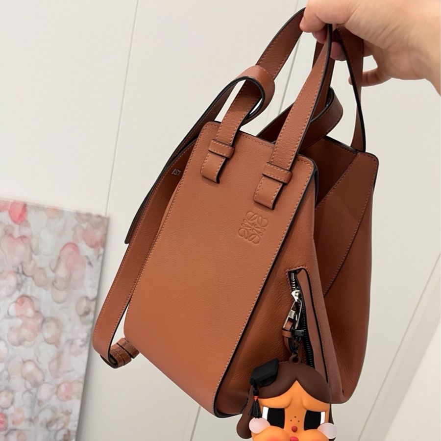 【近新閒置品】Loewe羅意威hammock焦糖色小號經典吊床包單肩斜挎包-1