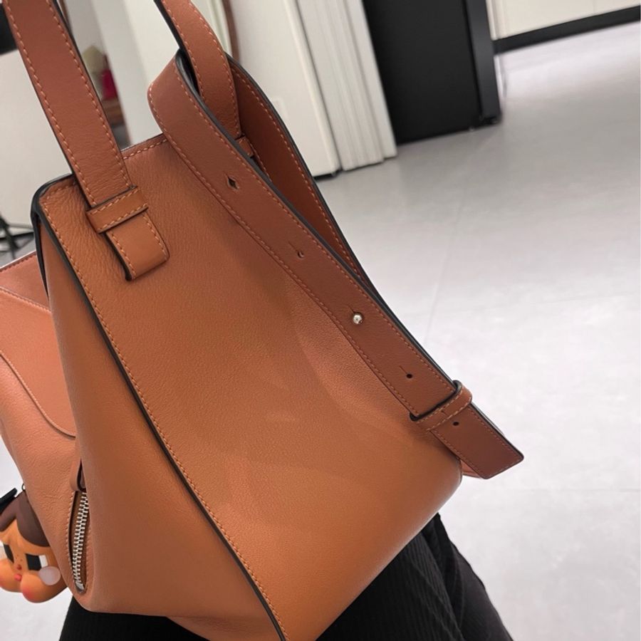 【近新閒置品】Loewe羅意威hammock焦糖色小號經典吊床包單肩斜挎包-5