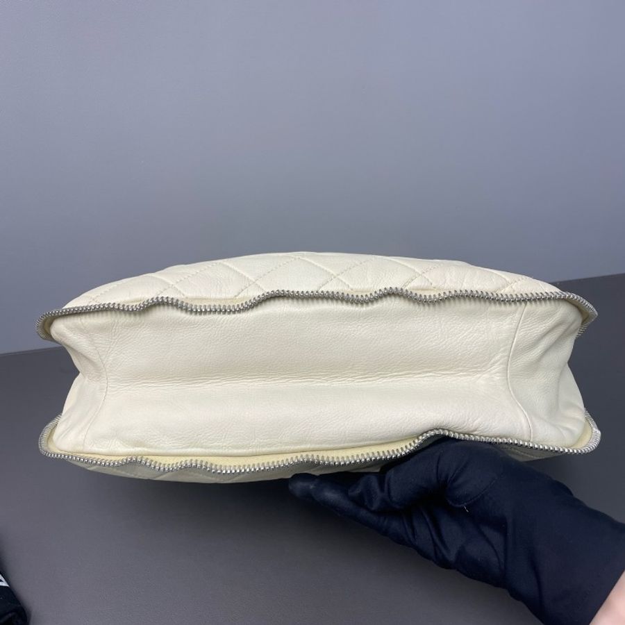 Chanel 奶油色 大雙C 鏈條單肩包托特包-7