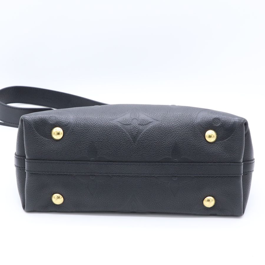 LV 經典 CarryAll PM 黑色 Empreinte 大壓花小牛皮 束口流浪包 兩用肩背斜背包-6