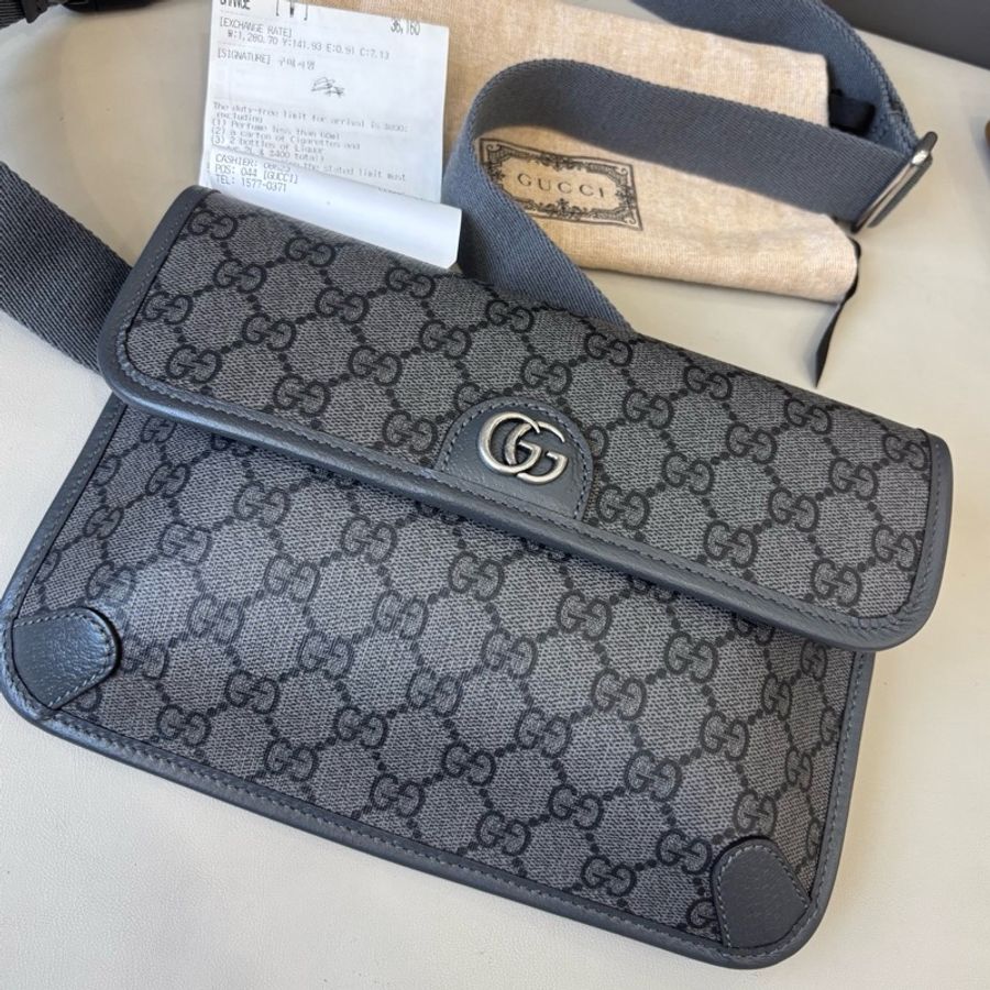 【全新品】古馳 Gucci 灰色老花胸包腰包斜挎包 男女通用中性-1