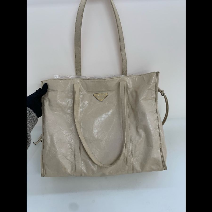 Prada 普拉達 大號tote包-1