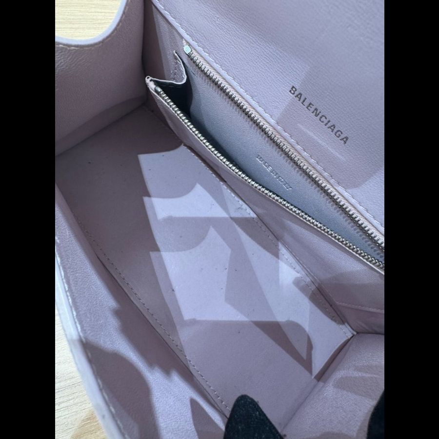 98新 巴黎世家Balenciaga淺粉色沙漏包光面牛皮 S碼。手提單肩斜挎包,淺粉色現貨好價~-7