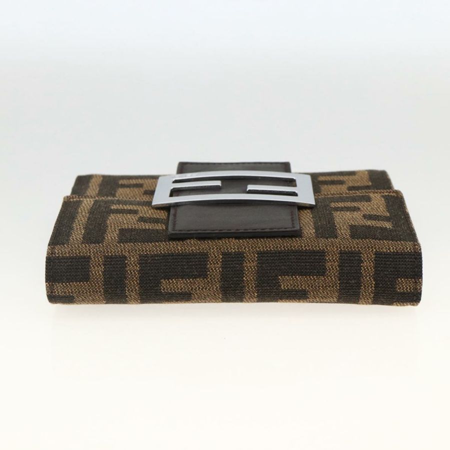 【日本直送】FENDI Zucca 帆布皮夾黑棕色正品 ki6616V-4