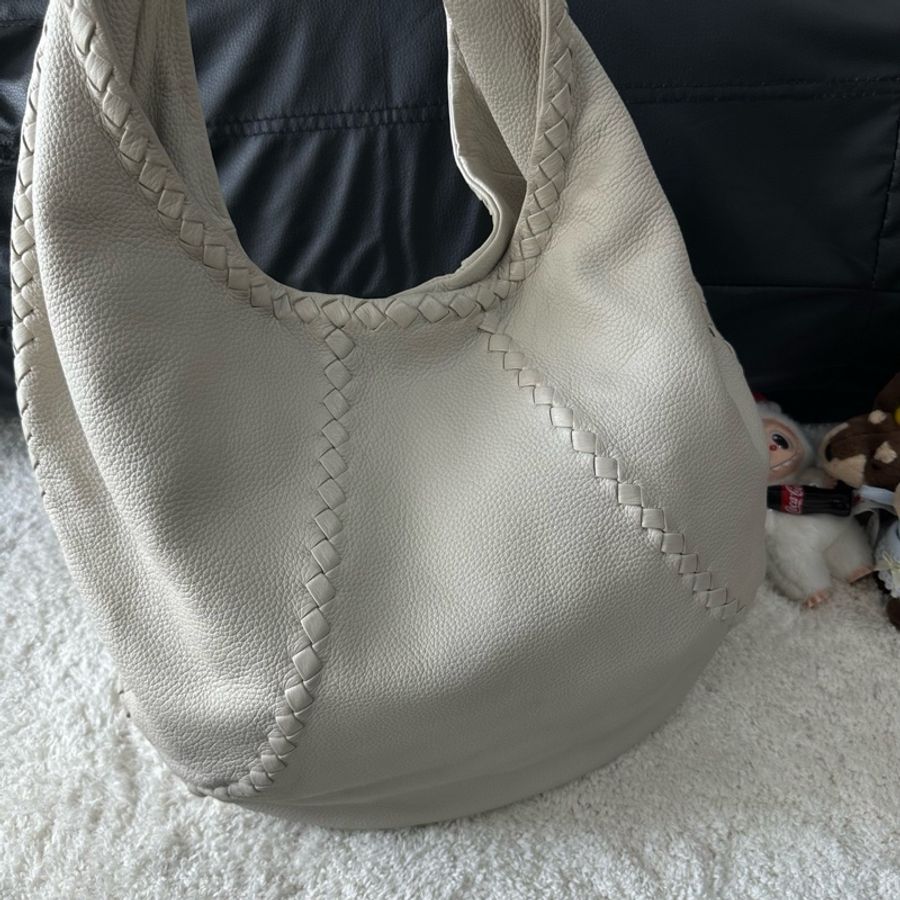 Bottega Veneta 葆蝶家白色和尚 單肩包-2