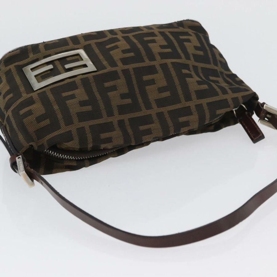 【日本直送】FENDI Zucca帆布單肩包 棕色/黑色 正品 YKZ748-5