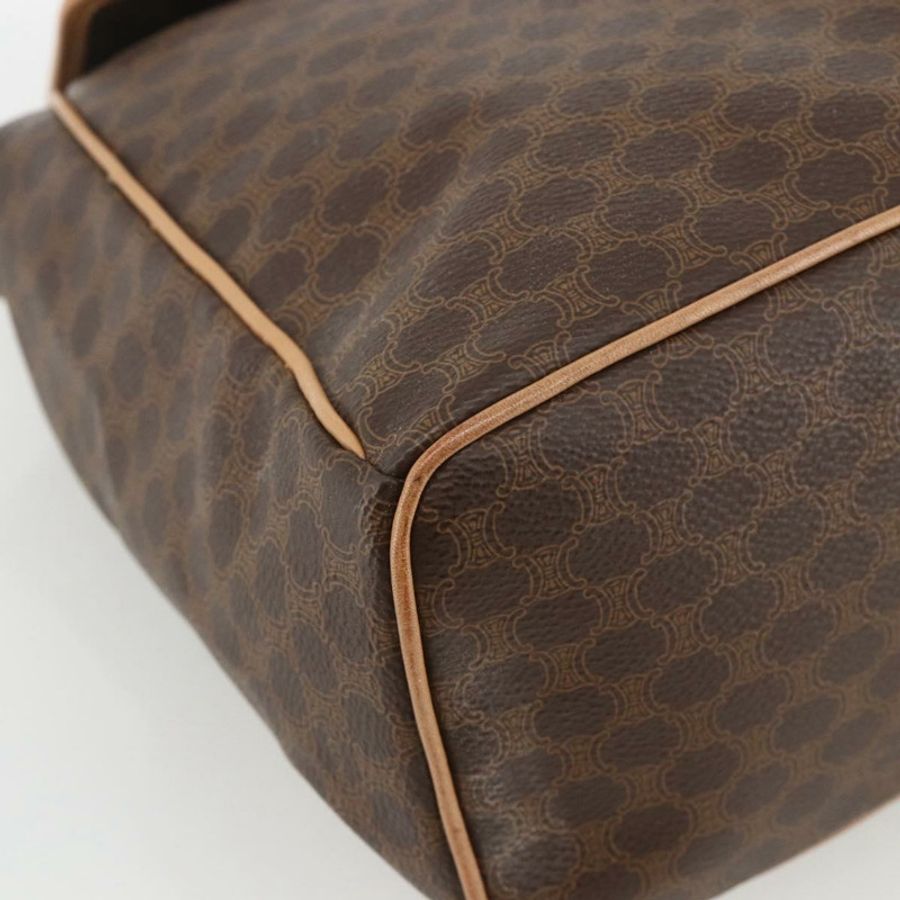 【日本直送】CELINE Macadam帆布肩背包 PVC皮革 棕色 金色 正品 BAZ796A-15