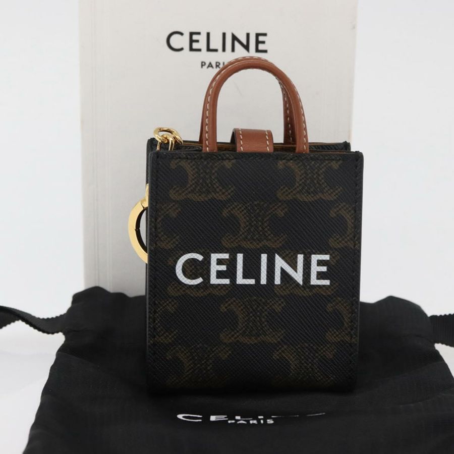 【日本直送】CELINE Triomphe 帆布 Micro Vertical Cabas Charm PVC 棕色金色正品 YKZ1019M-11