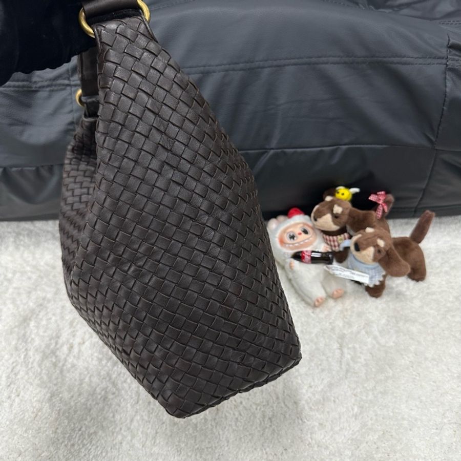 Bottega Veneta 葆蝶家編織烏木色hobo-3