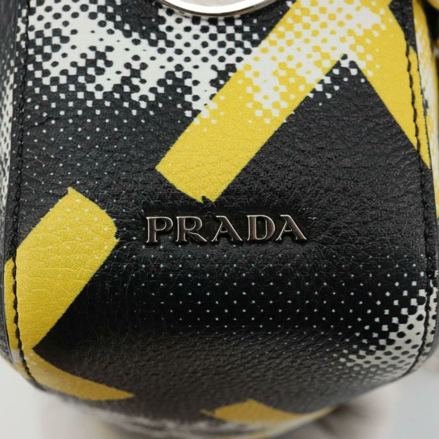 【日本直送】PRADA 鏈條單肩包 皮革 黑色 黃色 正品 ka4328M-17