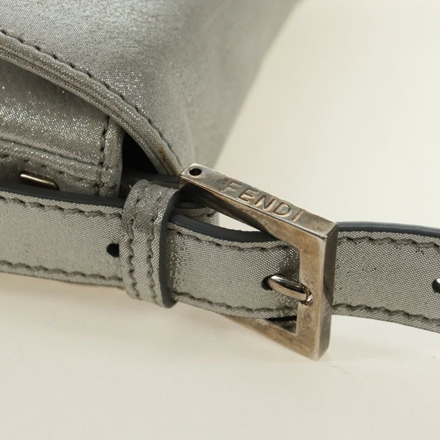 【日本直送】FENDI 鑲鑽 Mamma Baguette 單肩包 皮革 銀色 正品 yk20386SM-8