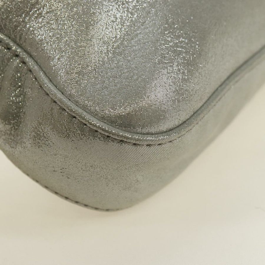 【日本直送】FENDI 鑲鑽 Mamma Baguette 單肩包 皮革 銀色 正品 yk20386SM-16