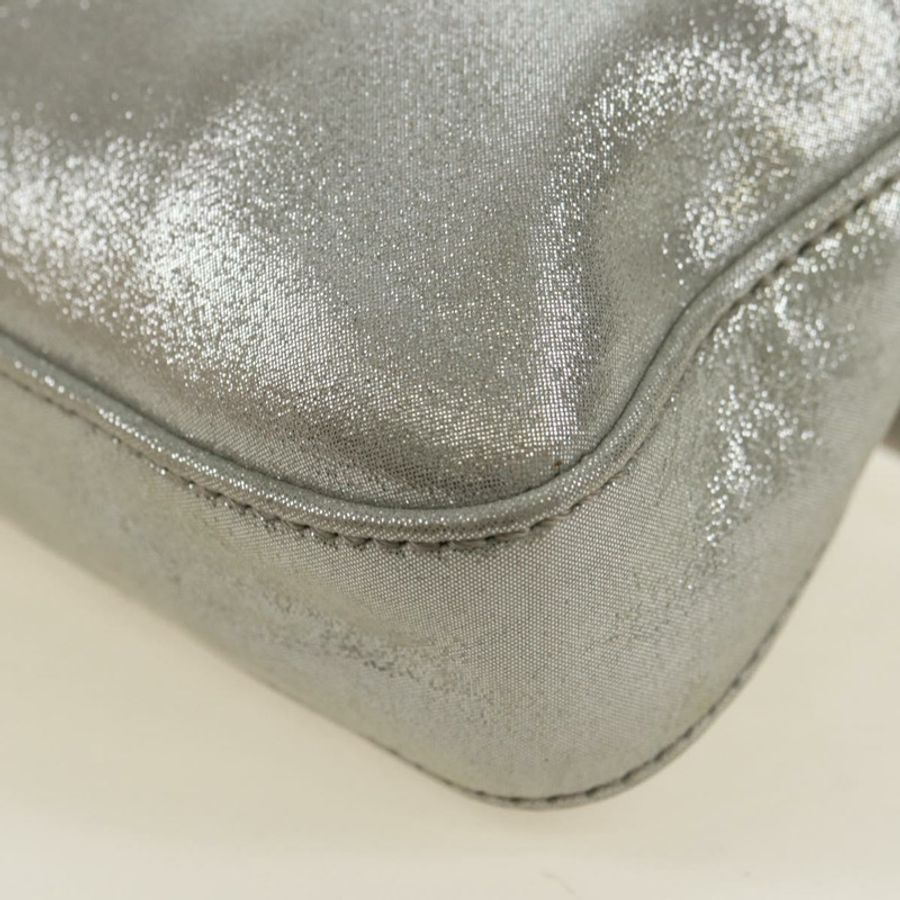 【日本直送】FENDI 鑲鑽 Mamma Baguette 單肩包 皮革 銀色 正品 yk20386SM-17