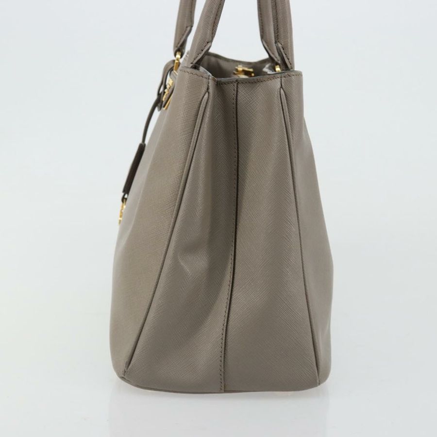 【日本直送】PRADA Galleria 手提包 Safiano 皮革 灰色 金色 正品 yk20395A-2