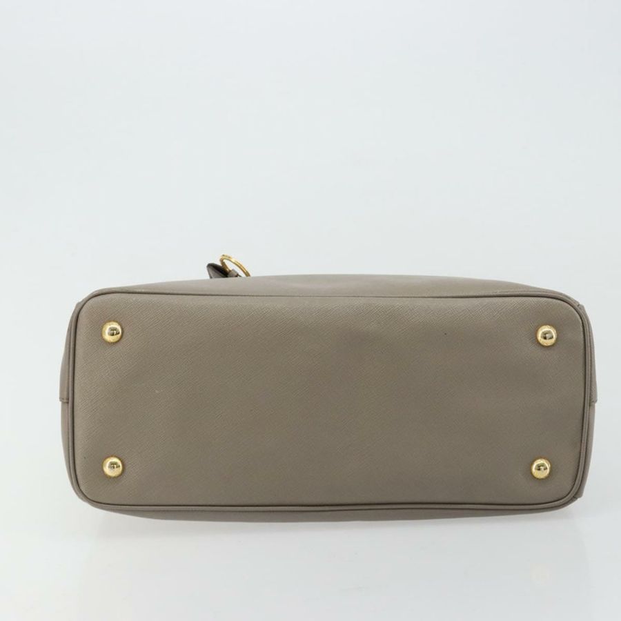 【日本直送】PRADA Galleria 手提包 Safiano 皮革 灰色 金色 正品 yk20395A-4