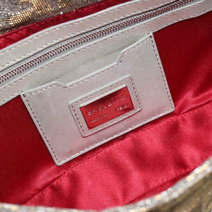 【日本直送】FENDI Zucca 帆布鑲鑽 Mamma Baguette 單肩包 銀色 正品 yk20474SM-18