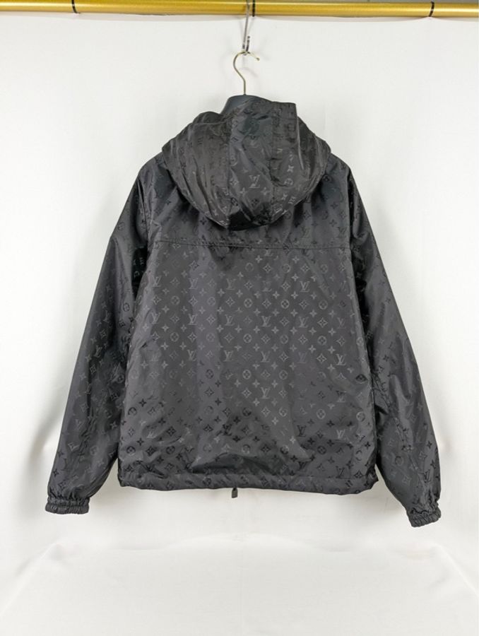 莉亞精品♡ LV 連帽雙面可穿風衣外套 #50 近新美品-5