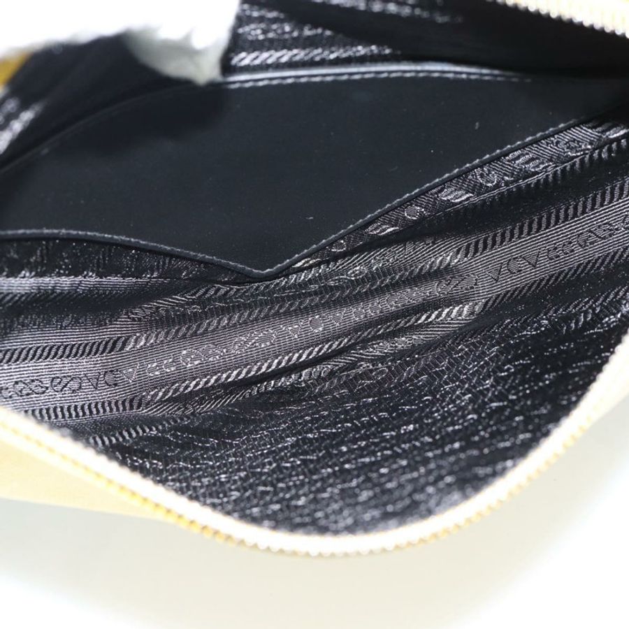 【日本直送】PRADA 三角形肩背包 皮革 黑色 黃色 正品 ka4743SM-8