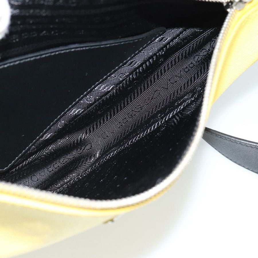 【日本直送】PRADA 三角形肩背包 皮革 黑色 黃色 正品 ka4743SM-23