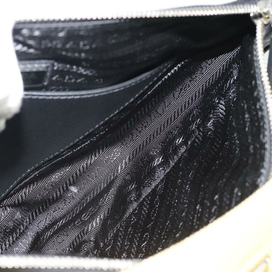 【日本直送】PRADA 三角形肩背包 皮革 黑色 黃色 正品 ka4743SM-29