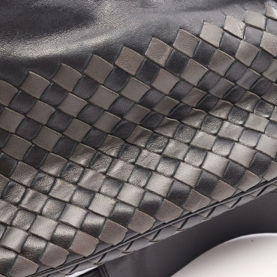 BOTTEGA VENETA Intrecciato 編織肩挎包,黑色/灰色皮革,二手女款-9