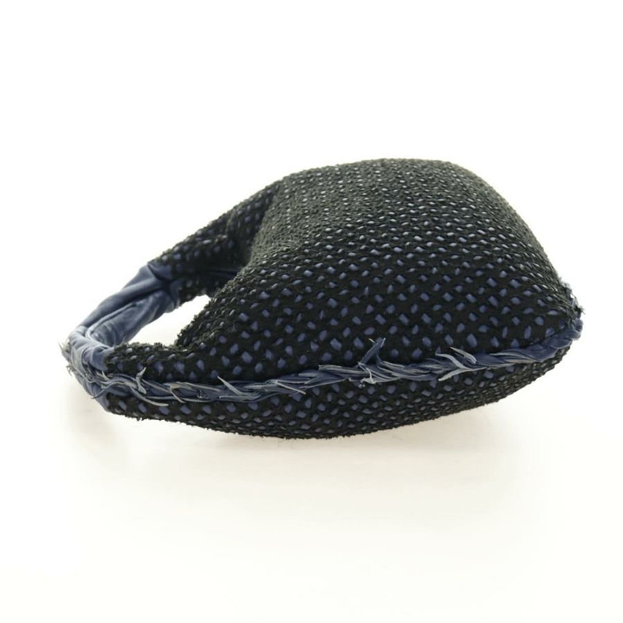 【日本直送】BOTTEGA VENETA INTRECCIATO 流浪漢單肩包皮革海軍藍正品 yk20494SAV-2