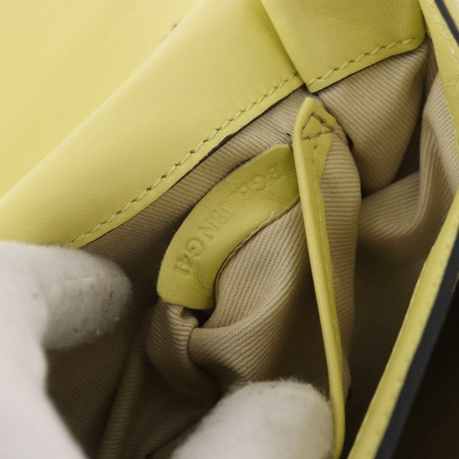 【日本直送】VALENTINO 鏈條單肩包 皮革 黃色 金色 正品 bs35654V-11