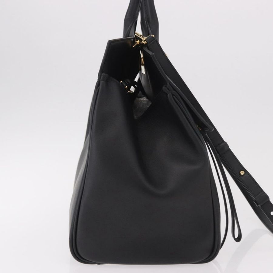 【日本直送】Salvatore Ferragamo Gancini Studio 皮革雙肩包 黑色 金色 正品 gh2193V-3