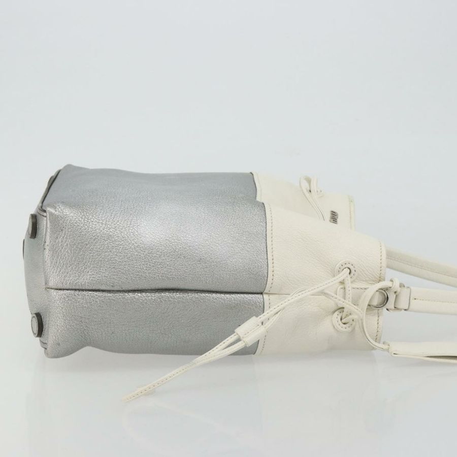 【日本直送】Miu Miu 銀色皮革單肩包 正品 BA13941A-2