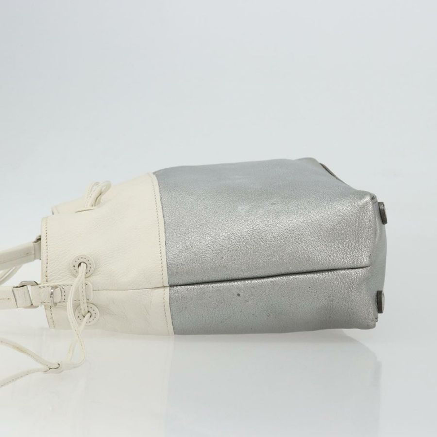 【日本直送】Miu Miu 銀色皮革單肩包 正品 BA13941A-3