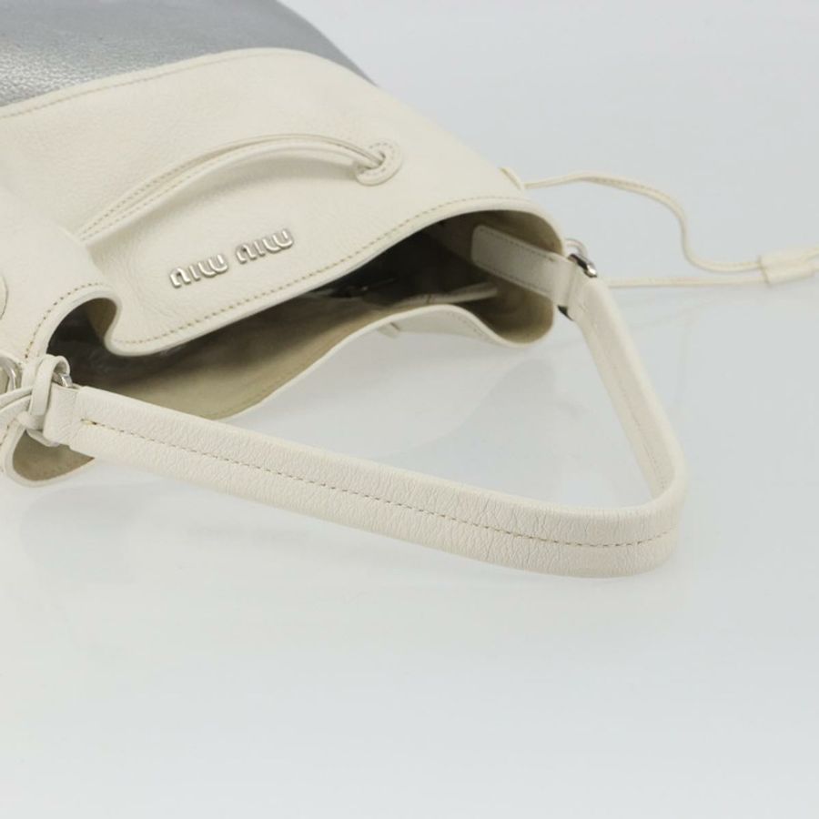 【日本直送】Miu Miu 銀色皮革單肩包 正品 BA13941A-6