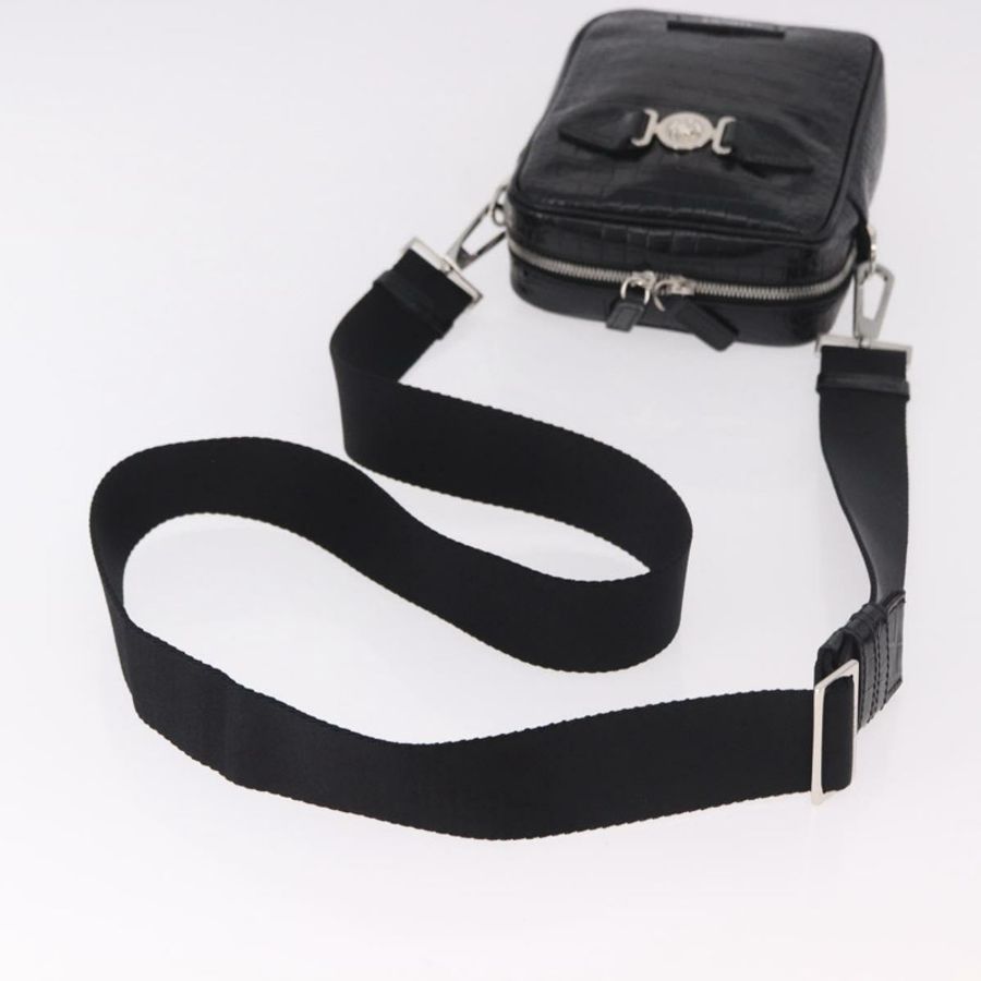 【日本直送】范思哲 (VERSACE) 黑色銀色皮革肩背包,正品 BA13966V-6