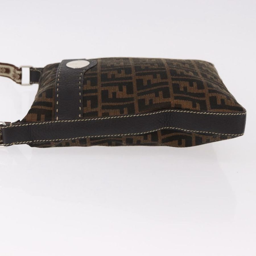 【日本直送】FENDI Zucca帆布Celesia單肩包 棕色 銀色 8BT109 正品 SW2643V-3