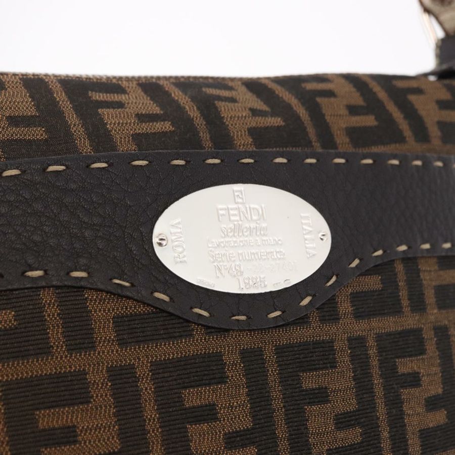 【日本直送】FENDI Zucca帆布Celesia單肩包 棕色 銀色 8BT109 正品 SW2643V-17