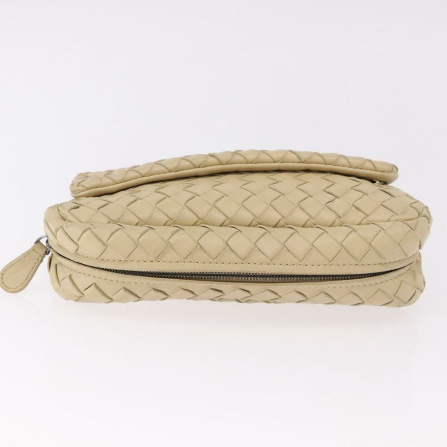 【日本直送】BOTTEGA VENETA INTRECCIATO 鏈條肩背包 皮革 米色 正品 bs36068A-4