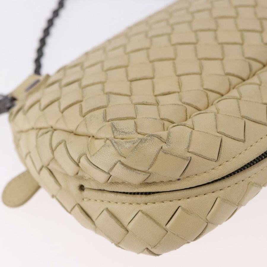 【日本直送】BOTTEGA VENETA INTRECCIATO 鏈條肩背包 皮革 米色 正品 bs36068A-14
