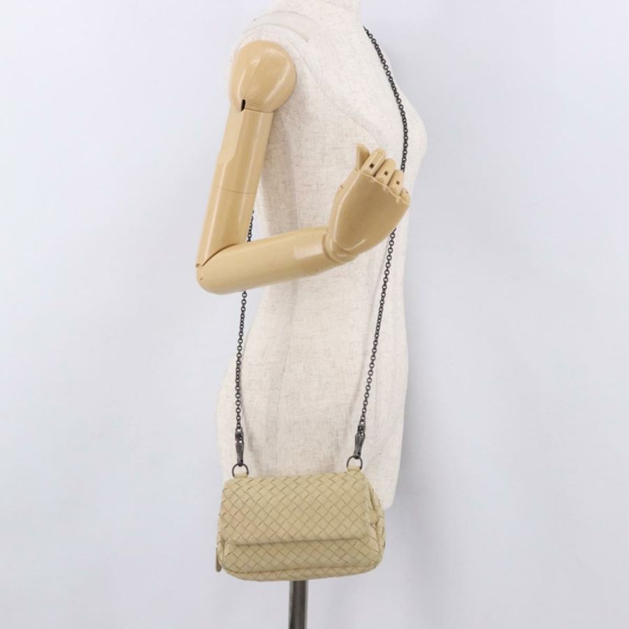 【日本直送】BOTTEGA VENETA INTRECCIATO 鏈條肩背包 皮革 米色 正品 bs36068A-22