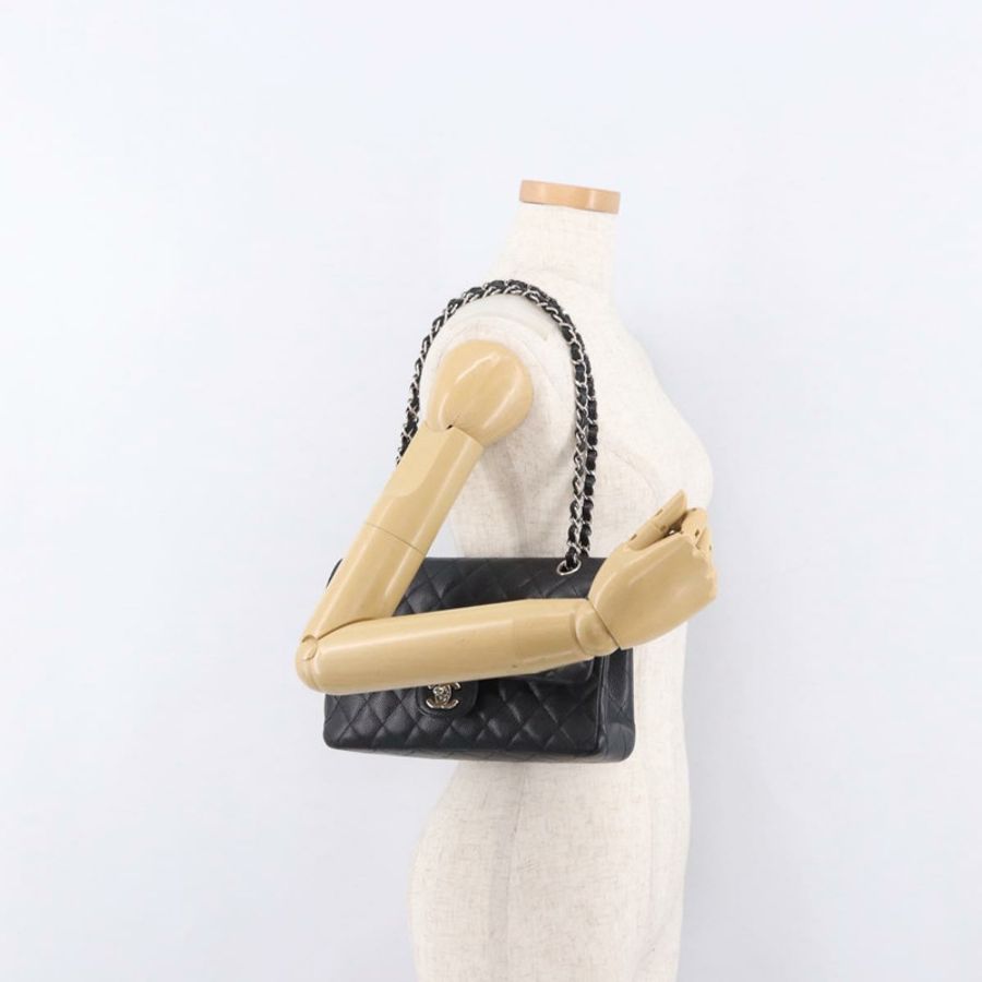 【日本直送】香奈兒 Chain Matelasse 25 手袋,魚子醬紋皮革,黑色,銀色 CC 標誌,正品 yk20613SM-27
