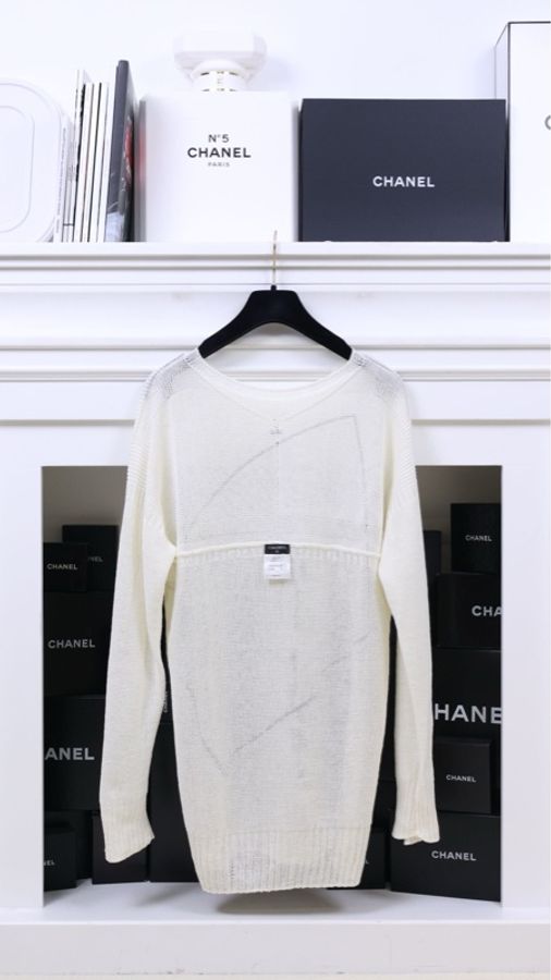Chanel 12年奶白色针织毛衣-4