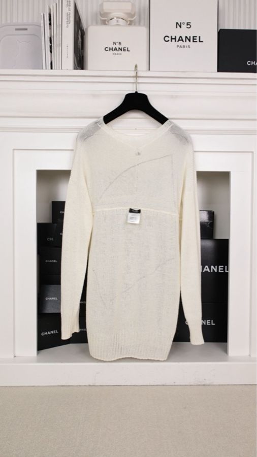 Chanel 12年奶白色针织毛衣-8